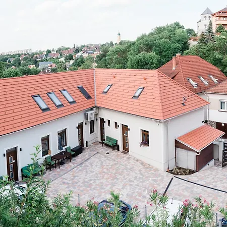 Monbuhim Comfort Apartment Veszprem